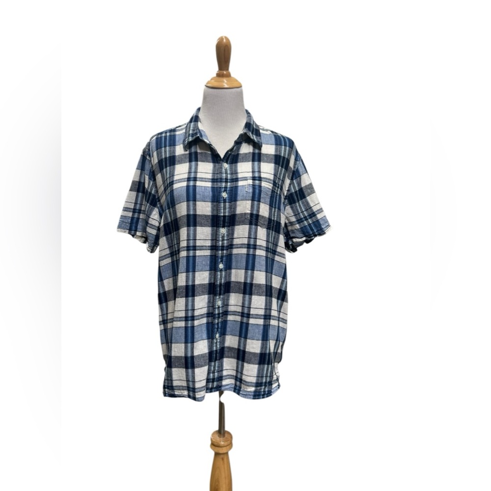 Levi’s boys large short sleeve blue plaid linen button shirt